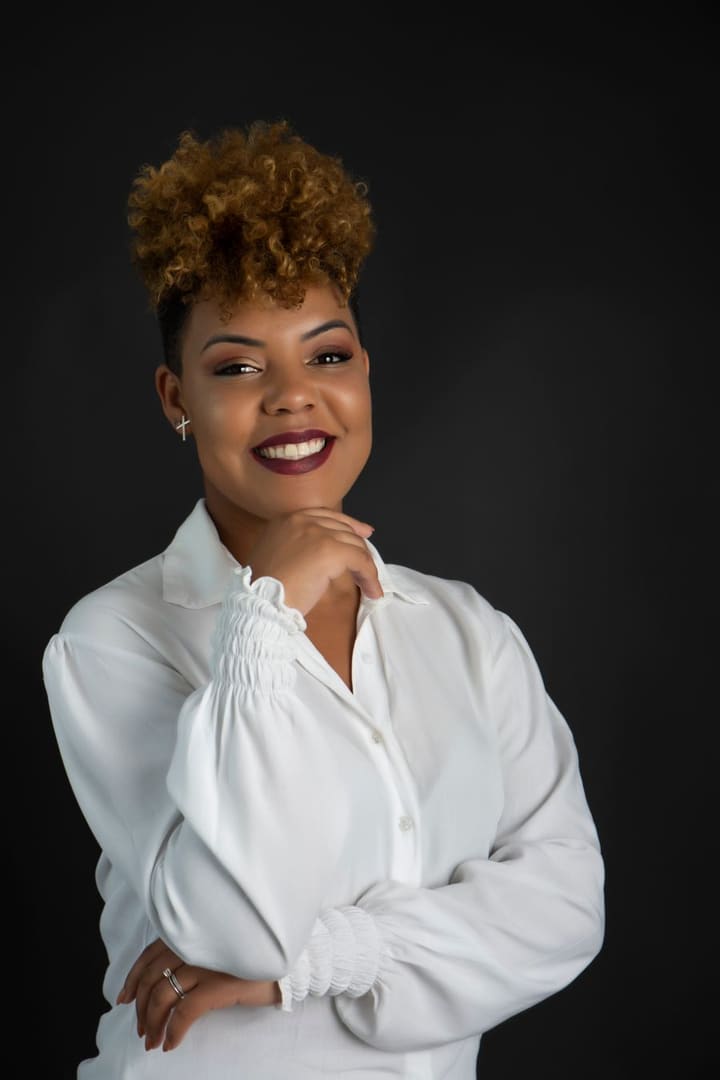 Portrait of Nia Brooks
